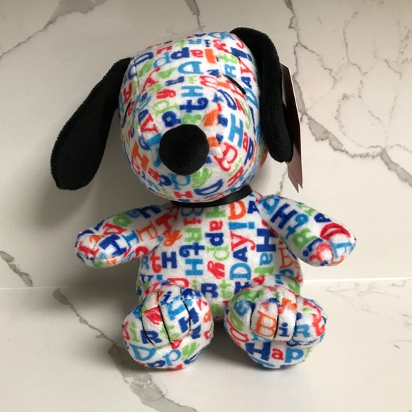 Hallmark NWT Peanuts “SNOOPY” Dog Plush Happy Birthday - Picture 1 of 5